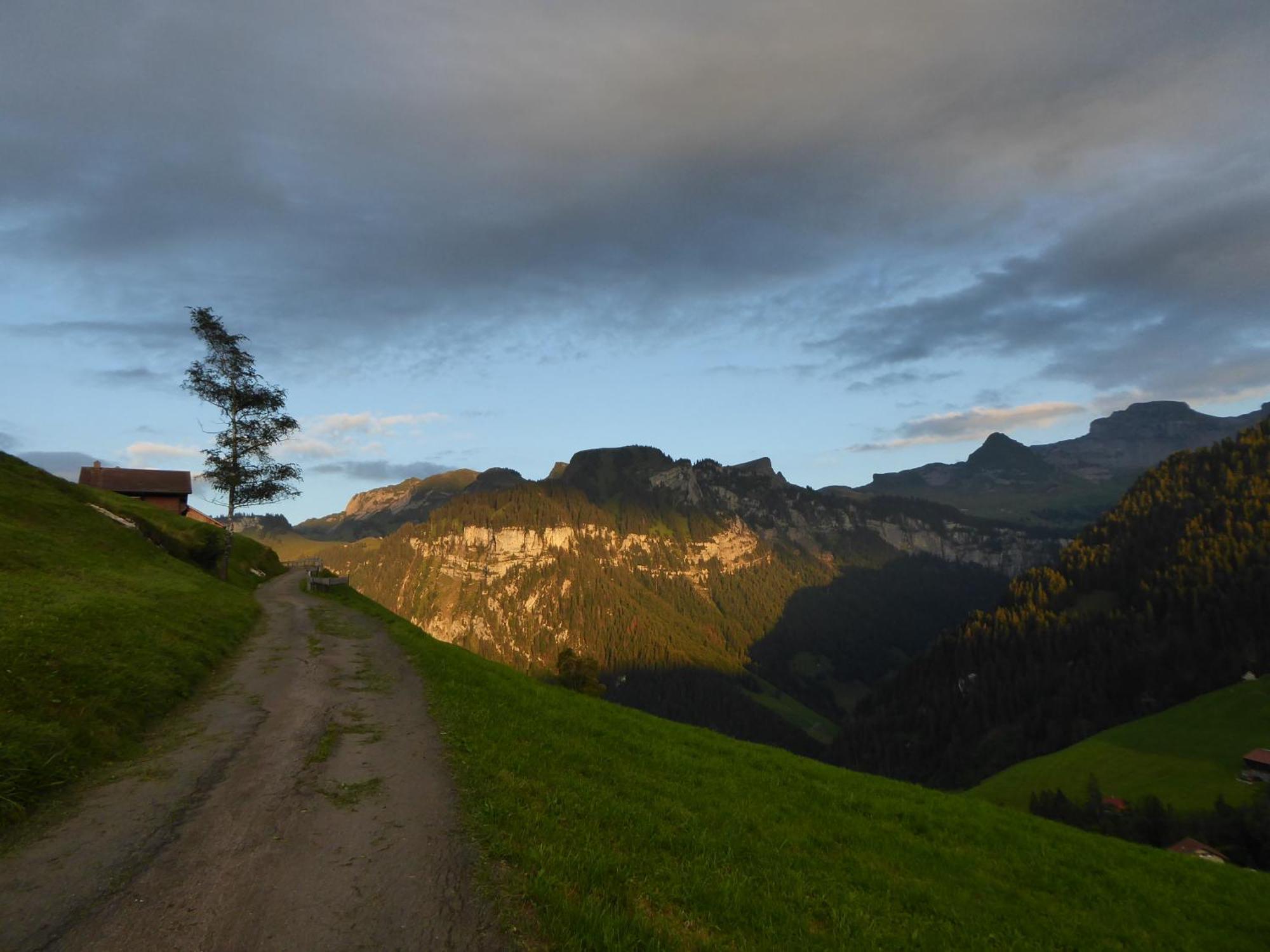 Appartamento Hueslermatte 1 Oberiberg Esterno foto