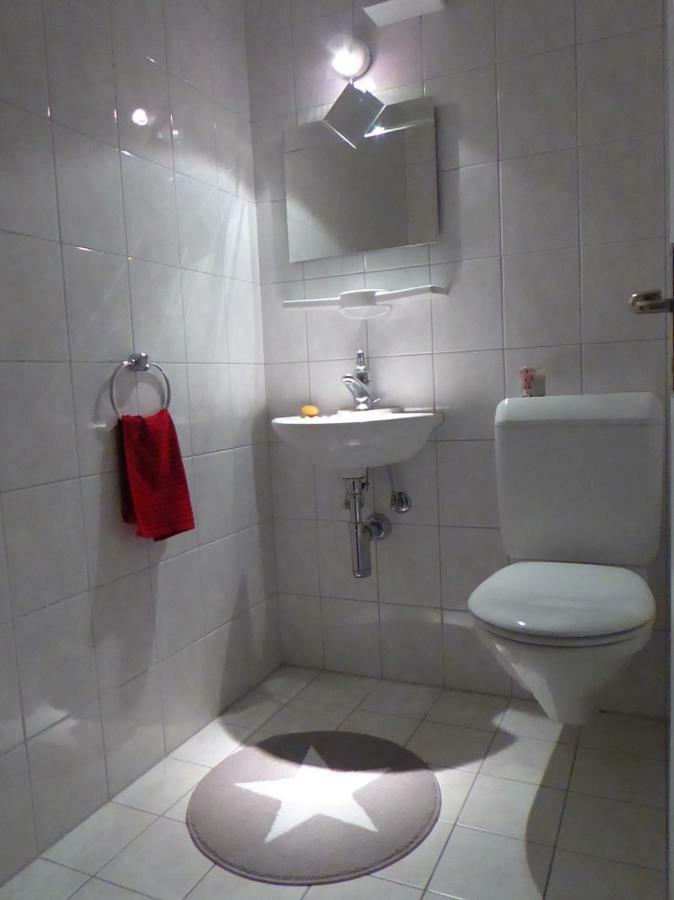 Appartamento Hueslermatte 1 Oberiberg Esterno foto